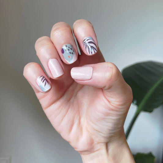 Beige Botanic Prints